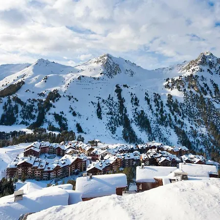 Club Mmv Les Melezes **** Hotel 4*