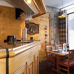 Club Mmv Les Melezes ホテル 4*