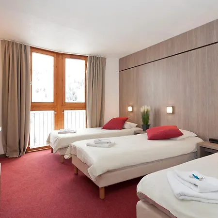 Hotel Club Mmv Les Melezes 4*